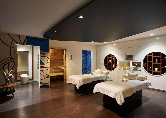 Hotel Molitor & - Mgallery Collection