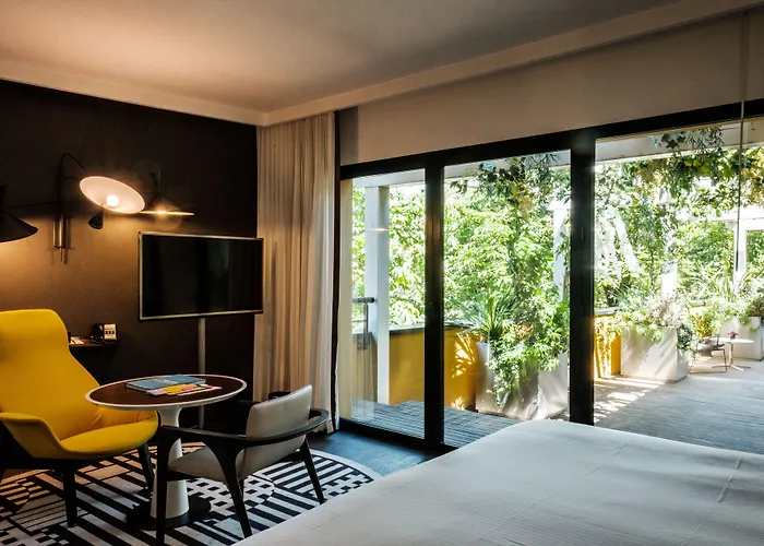 Molitor & - Mgallery Collection Hotel 5*