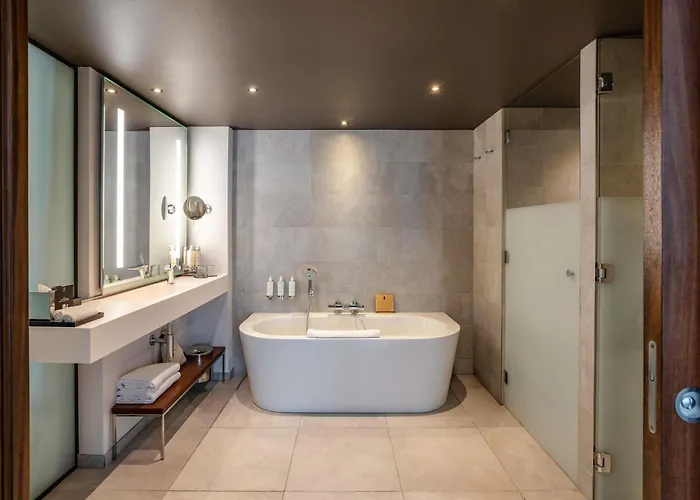 Molitor & - Mgallery Collection Hotel
