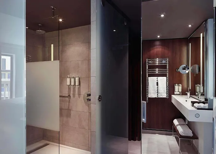Hotel Molitor & - Mgallery Collection