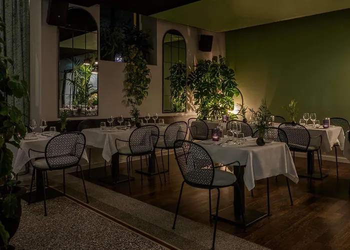Molitor & - Mgallery Collection Hotel