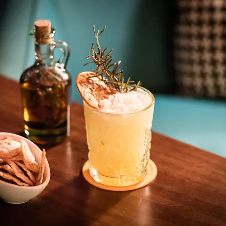 Molitor & - Mgallery Collection