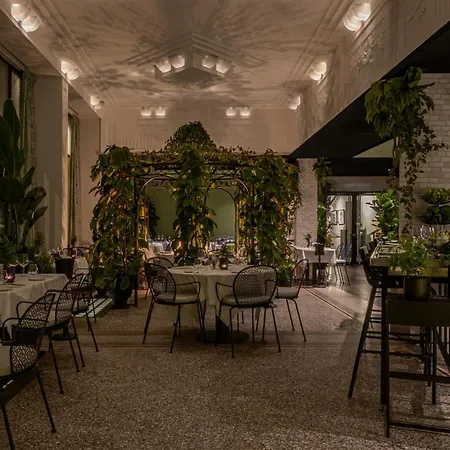 Molitor & - Mgallery Collection Paris