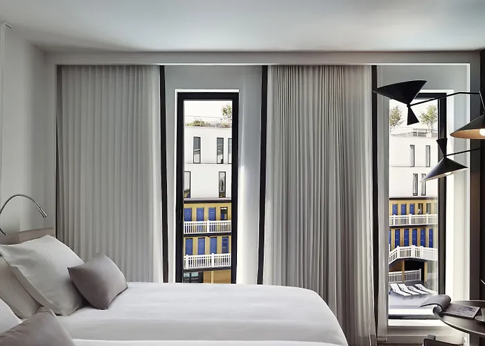 Molitor & - Mgallery Collection