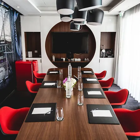 מלון Molitor & - Mgallery Collection